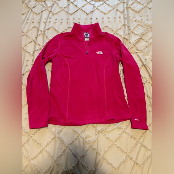 The North Face Pull Over Light Fleece Long Sleeve Shirt - Picture 1 of 7